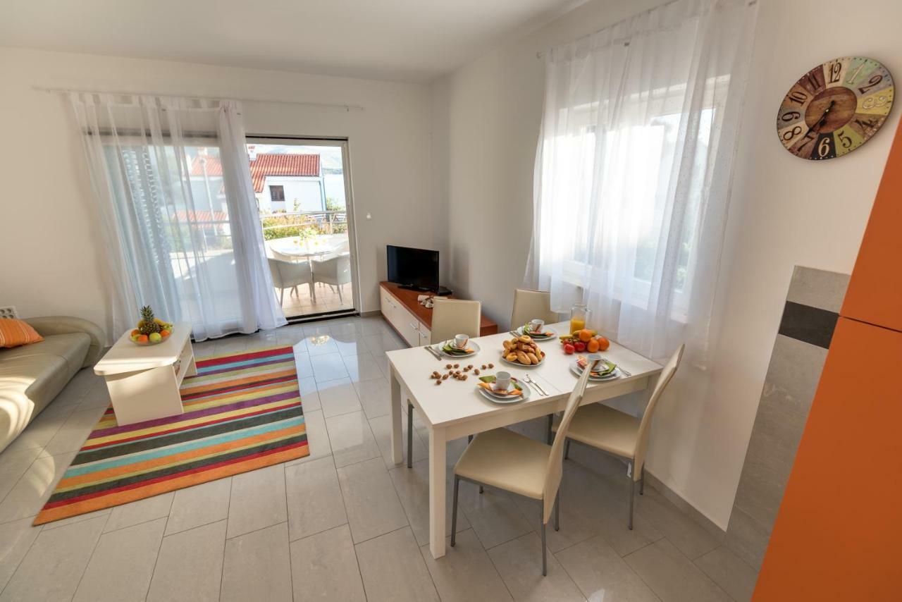 Villa Croatica Apartments Zaboric Exterior photo